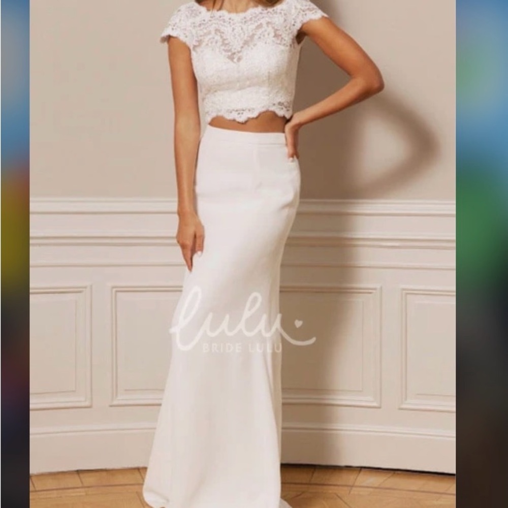 Two-Piece Lace Crop & Skirt Dress in White